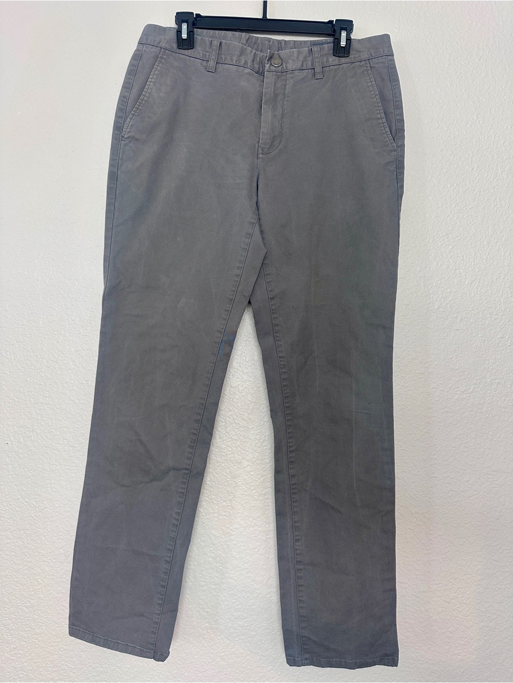 Bonobos Men's Gray Straight Fit Chino Pants